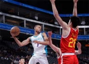 九游娱乐-NBA夏季联赛中国男篮不敌黄蜂 杨瀚森砍下12分4篮板