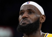九游娱乐-NBA名宿回忆经典瞬间，球迷激动落泪